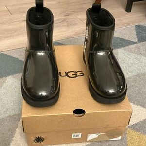 Ugg Classic Clear Waterproof Mini Boot in Black